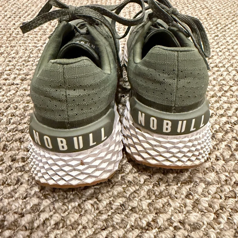NOBULL Olive Green Sneakers with Textured Sole Women’s Size 8! - Picture 1 of 8